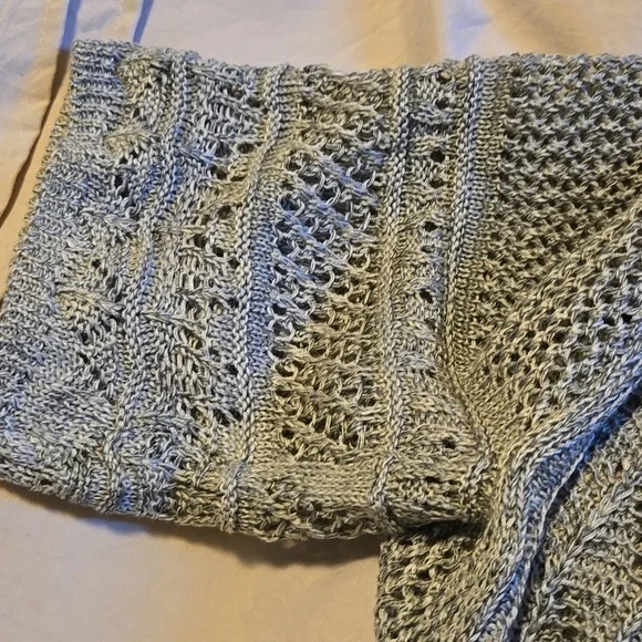 NWT Charlie Paige Shrug - Picture 3 of 4